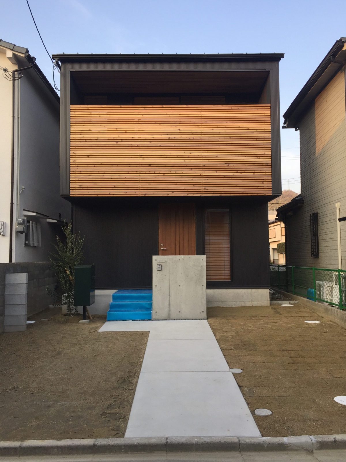 家の構成材 外壁仕上げ2 フクダ ロングライフデザイン Se構法で建てる無添加注文住宅 大阪 神戸 奈良